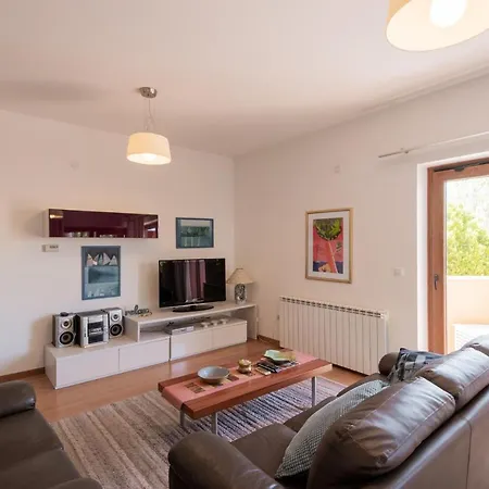 Appartement Anna Pula